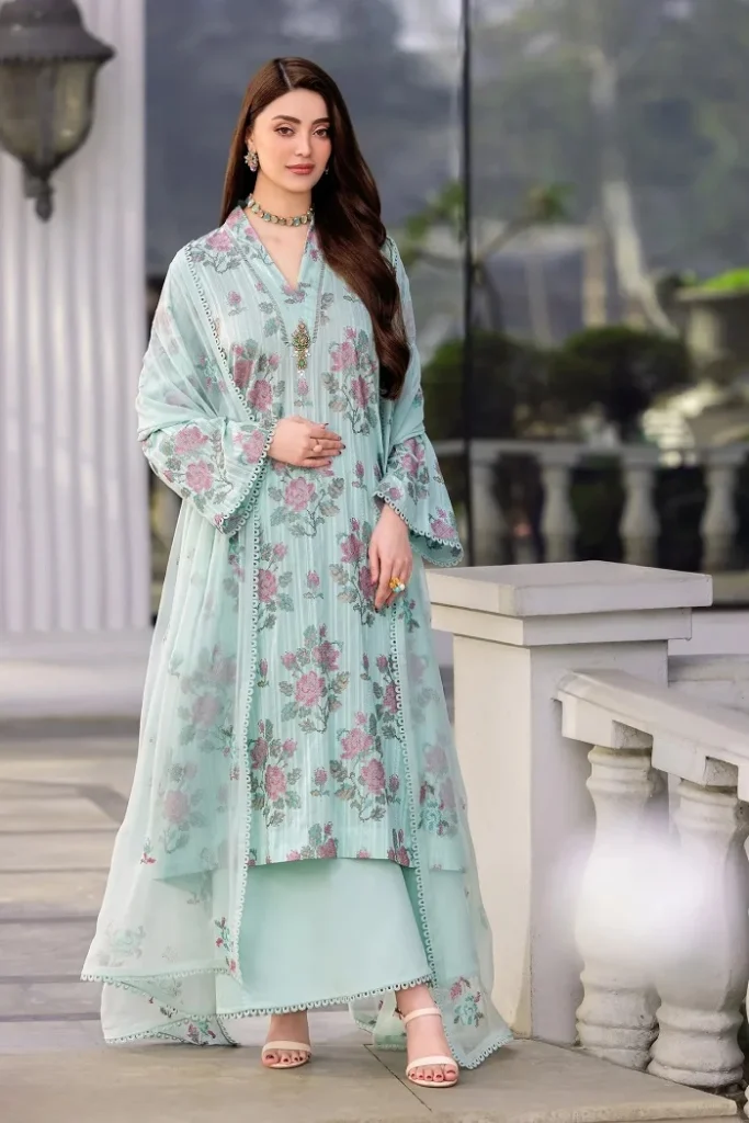 Bareeze Lawn Sale 50% off Unstitched