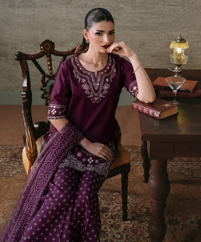 Sapphire Lawn Sale 50% off Unstitched