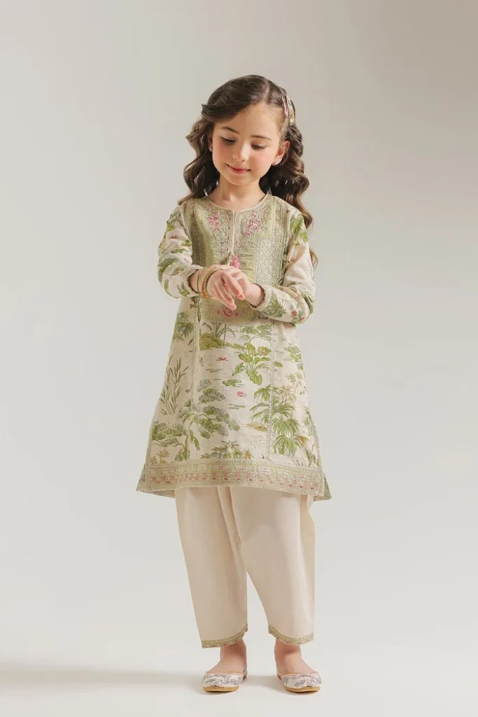 Ethnic kidswear 50% sale