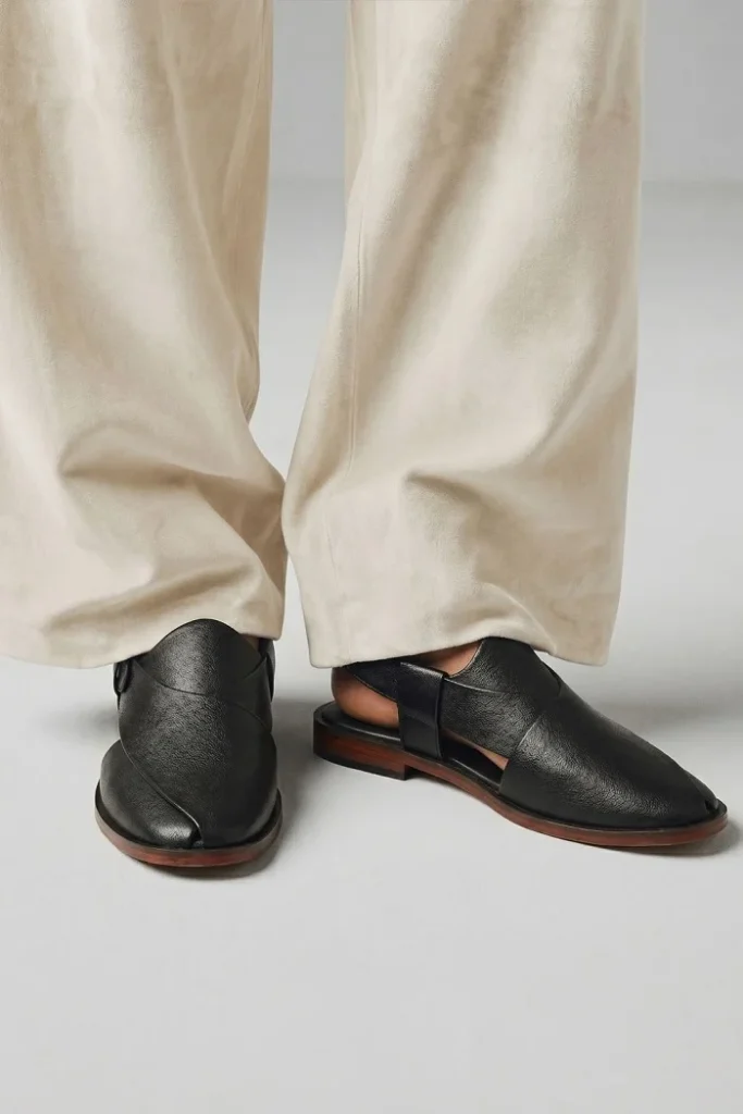 Logo Shoes Sale 2026