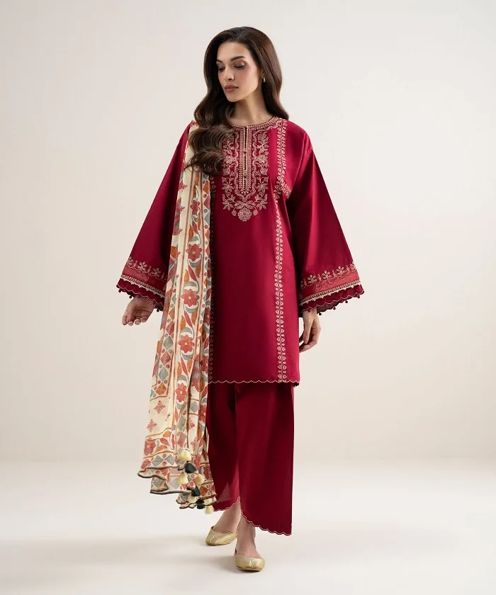 Sapphire Sale 70% off unstitched