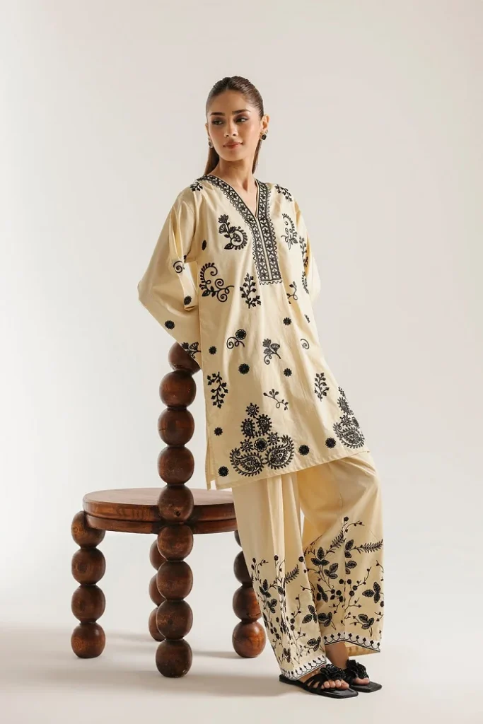 Ethnic Ready to Wear Sale