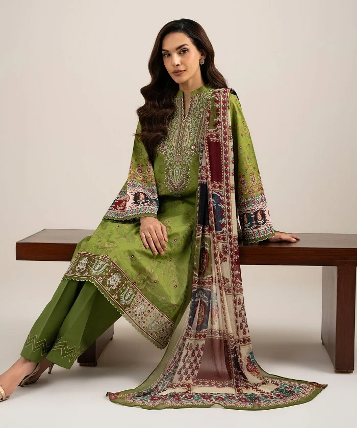 Sapphire Sale 70% off Unstitched