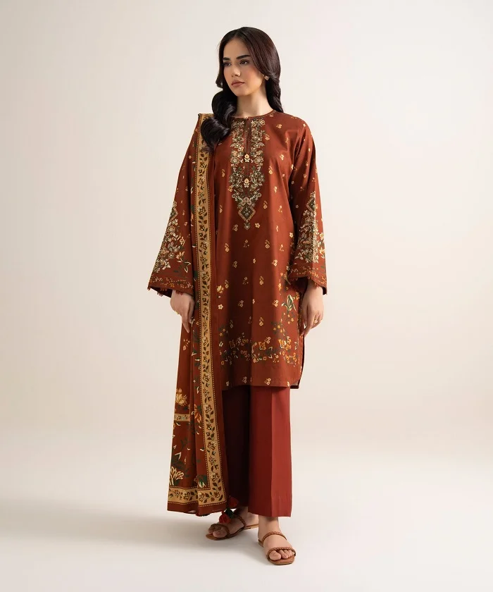 sapphire sale on khaddar suits
